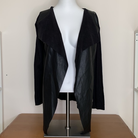 Sold ❌ Zara ⎮ Faux leather open front cardigan - Picture 2 of 9